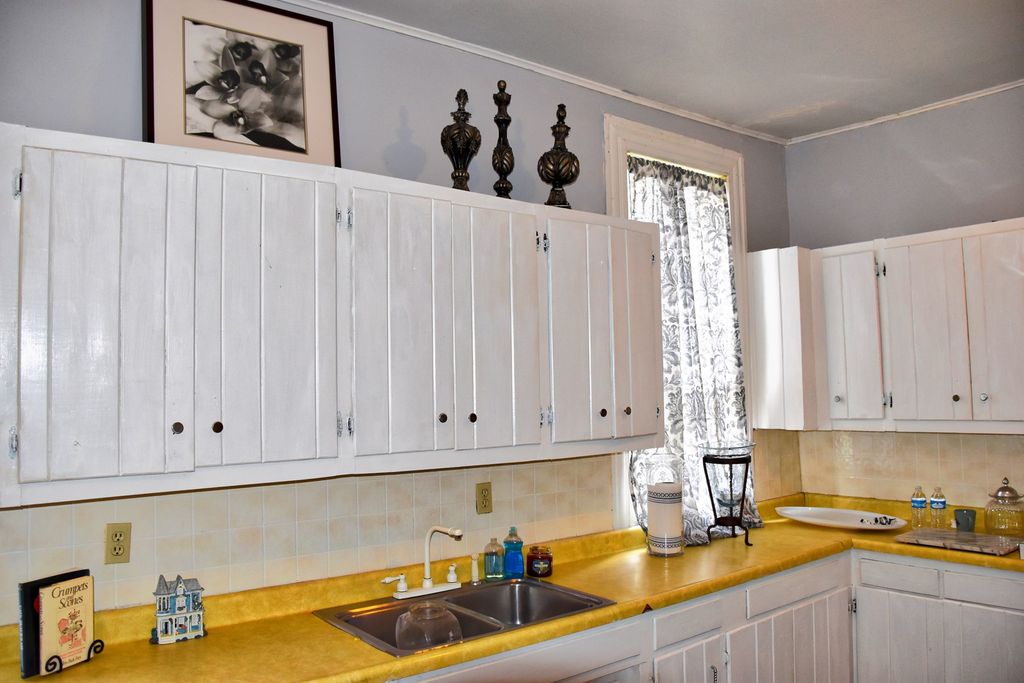 Kitchen Cabinets Jackson Tn save this house! a tennessee beauty listed on the national Kitchen Cabinets Jackson Tn save this house! a tennessee beauty listed on the national