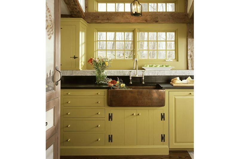 New England Farmhouse Kitchen