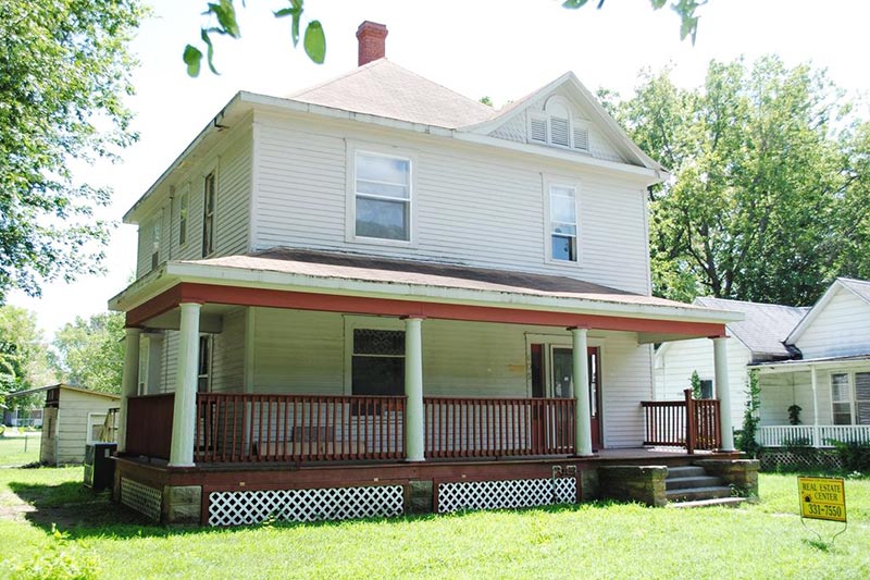 You'll be Blown Away by the Woodwork Inside this $27,500 Home