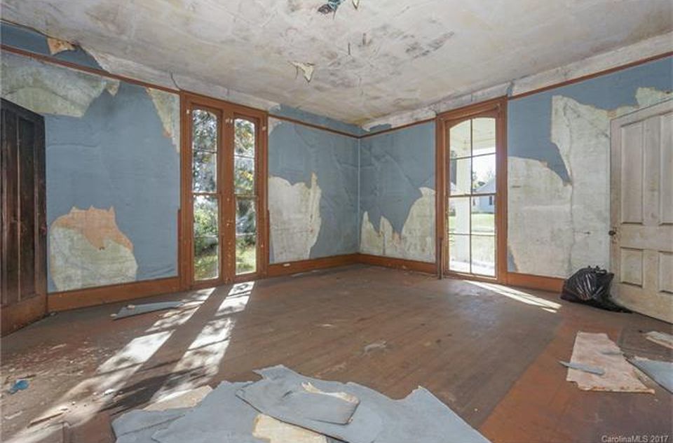 North Carolina 1872 Charming Fixer Upper North Carolina 1872 Charming Fixer Upper
