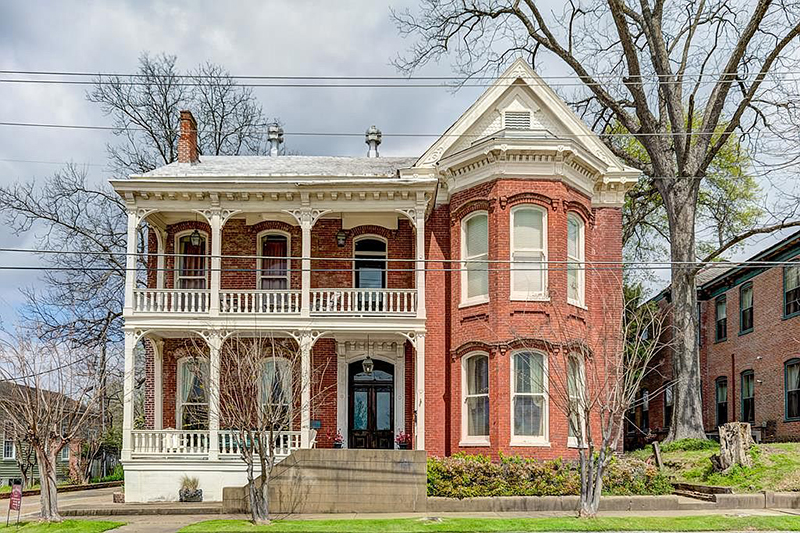 5 Fabulous Turn-Key Bed & Breakfasts