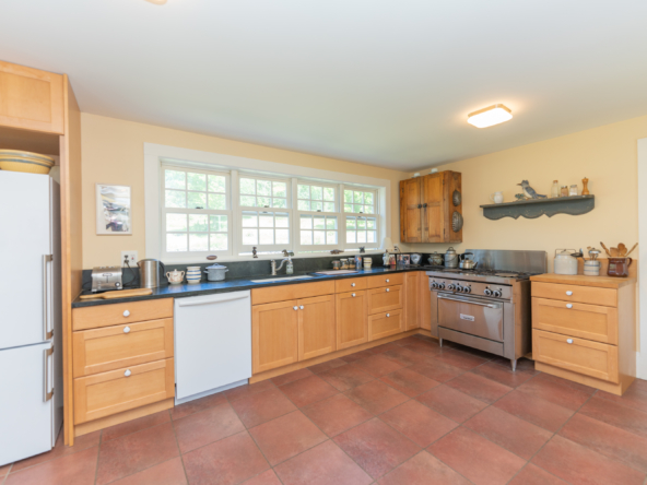 2 Kitchen 2