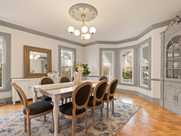 63 Clifton Park Ct Melrose MA 02176 USA-016-020-16 Dining3-MLS_Size
