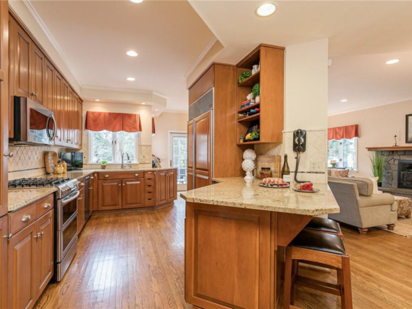 20230329-129 Sylvania Rd, Rochester, NY 14618-22