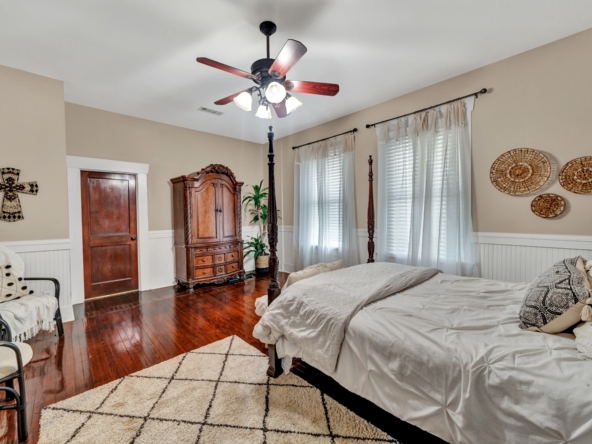 UPSTAIRS MASTER BEDROOM 2