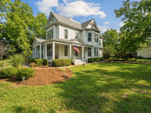 2-web-or-mls-02_Exterior