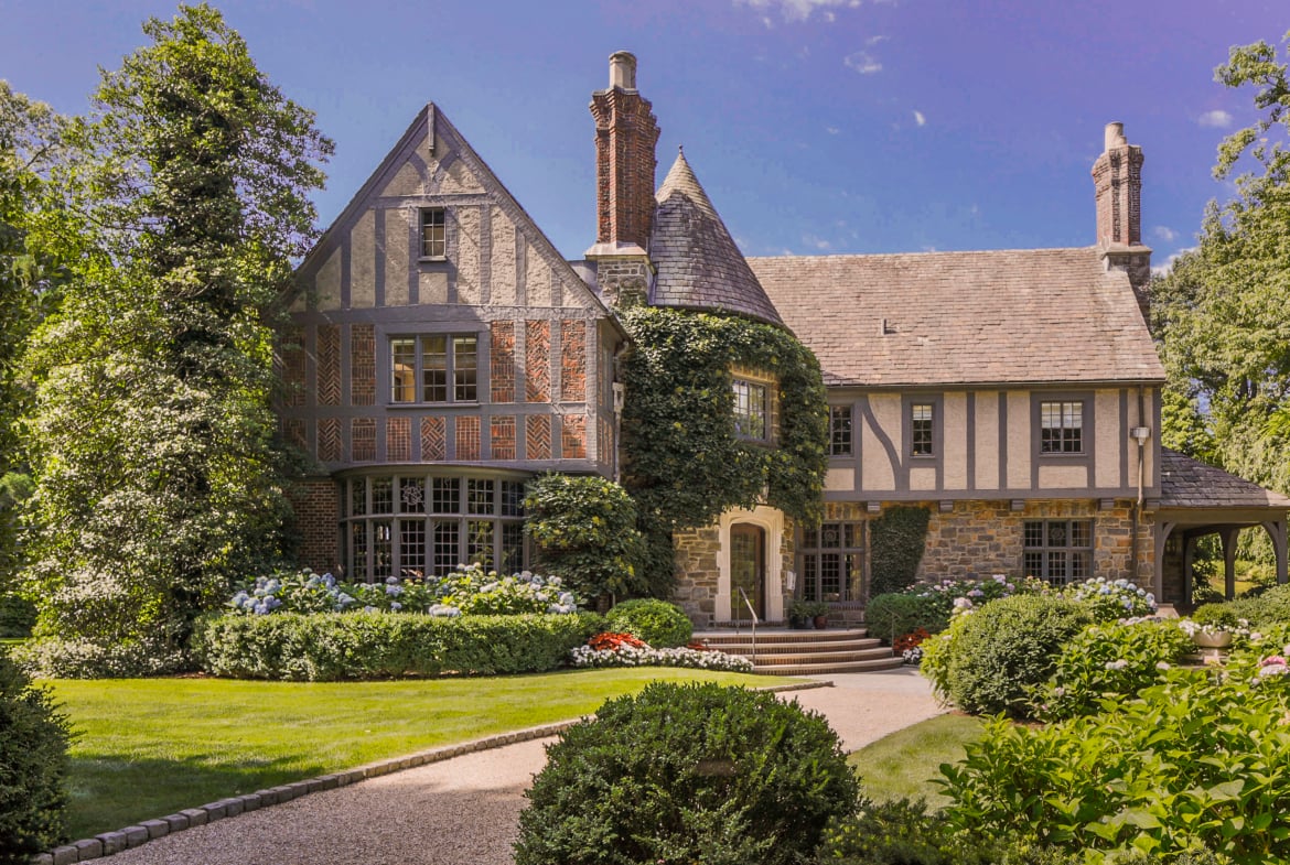 Greenwich Mansions: You'll Swoon on these 5 Roads