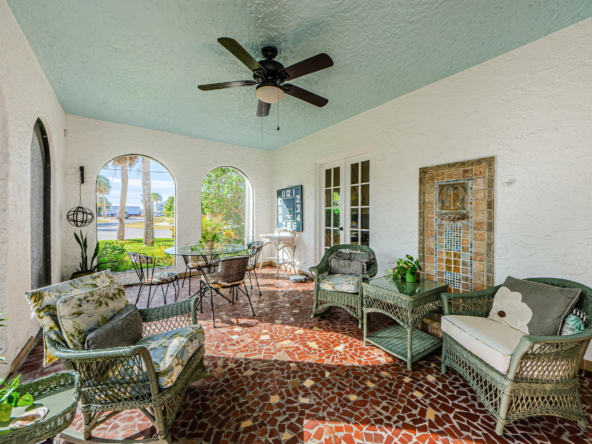 60-web-or-mls-Sun Room 4