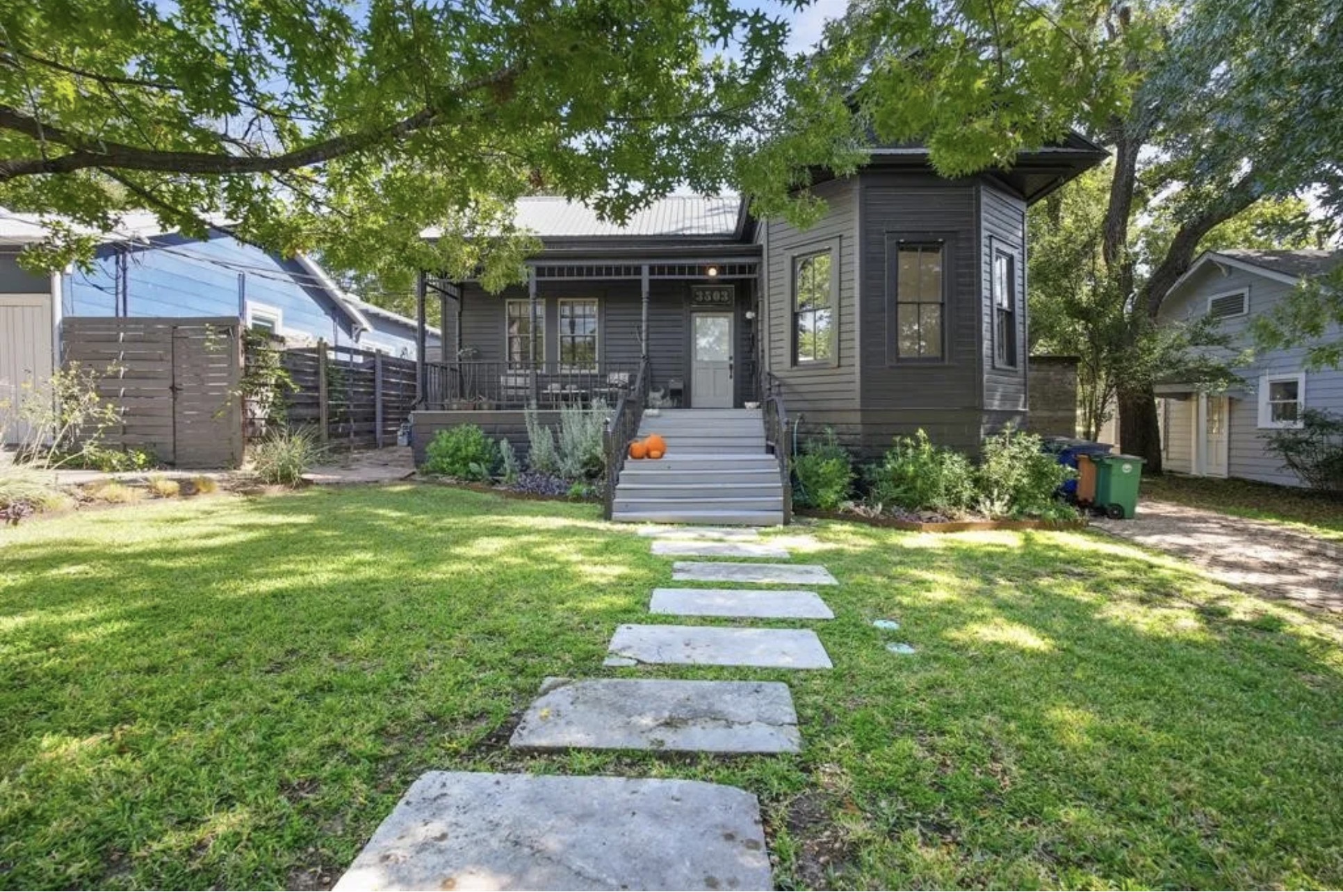 This “Happy Moody” Craftsman Home Is A Vintage Lover's Dream (We