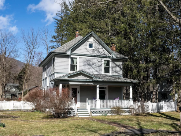 46 Lower Byrdcliffe, Woodstock, NY 12498-1