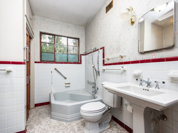 2616 sw 4th PL-mls-37