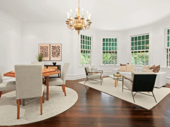 14 Meadow Drive Greenwich, CT 06831-11