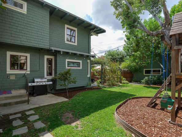 2032 Pine Street SOUTH PASADENA, CA 91030-37