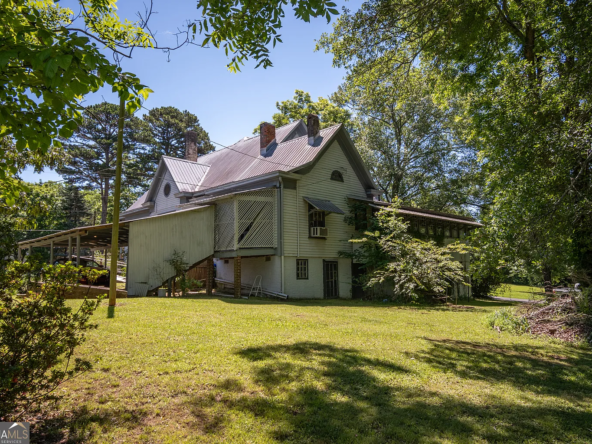 37 Homer St, Maysville, GA 30558-22