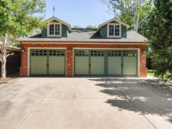 790 Oneida St-007-012-Its 3Car Garage Is Nestled At The Rear Of The 12 494sf Lot-MLS_Size