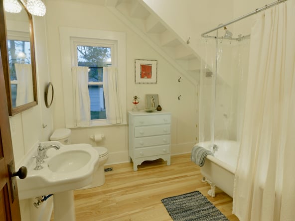 Downstairs Bathroom