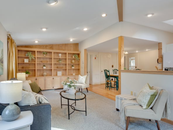 18-family-room