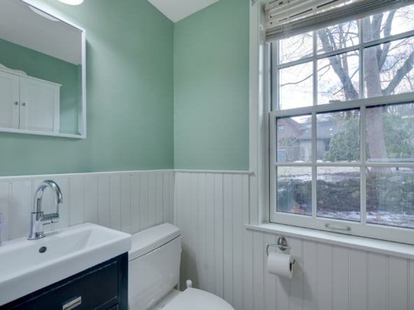 22-bathroom1