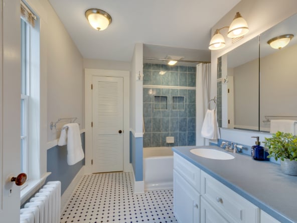 27-bathroom2