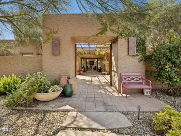 8008 N 66th St, Paradise Valley, AZ 85253-17