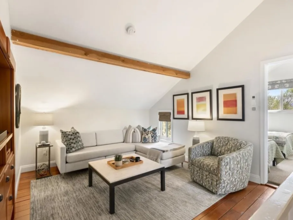 203 E 9th Ave, Escondido, CA 92025-18