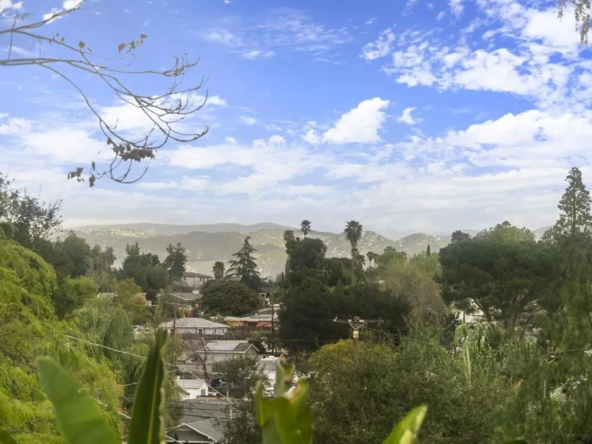 203 E 9th Ave, Escondido, CA 92025-52