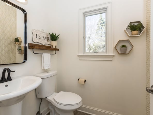 22-Powder Room