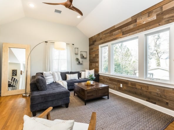 23-Family Room