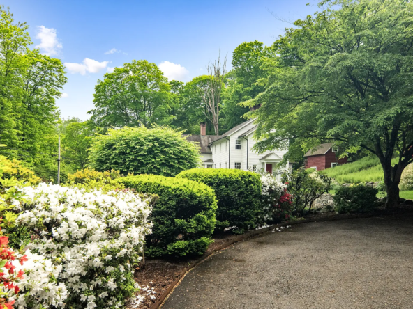 247 Mill Road, New Canaan, CT 06840-39