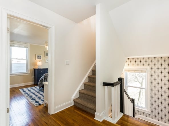 31-Second Floor Landing