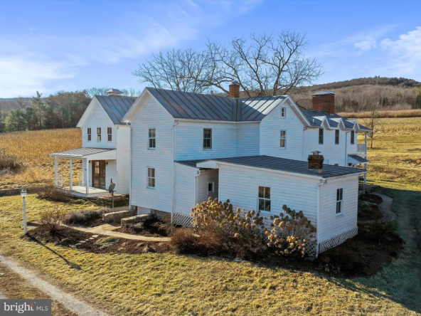 329 Miller Rd, Edinburg, VA 22824-3