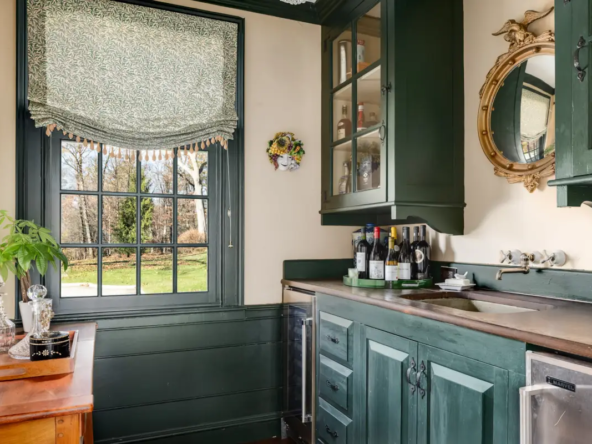 177 Old Briarcliff Road Briarcliff Manor, NY 10510-13