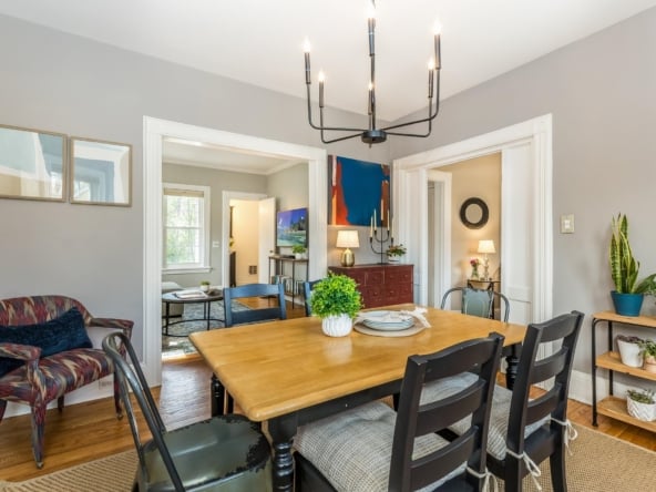 24-Dining Room