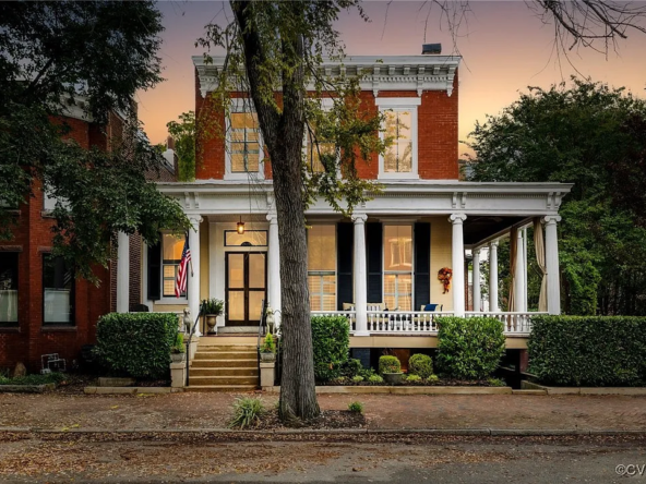 2610 E Broad St, Richmond, VA 23223-1