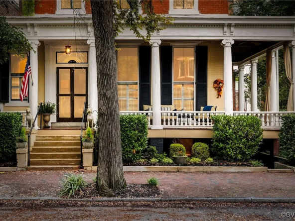 2610 E Broad St, Richmond, VA 23223-3
