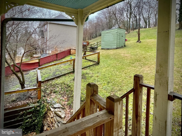 293 Union St, Harpers Ferry, WV 25425-5