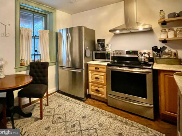 293 Union St, Harpers Ferry, WV 25425-9