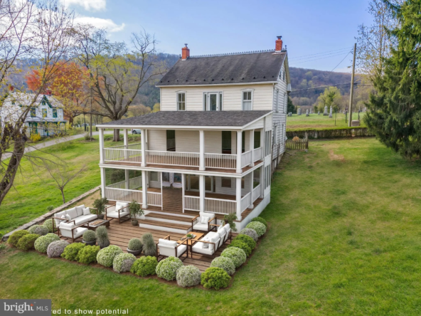 316 Filmore St, Harpers Ferry, WV 25425-8