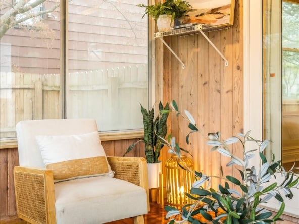 37-Sun Room