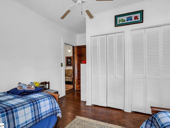 406 N Main St, Fountain Inn, SC 29644-20