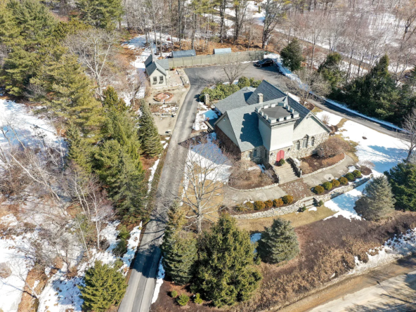 48 Old Searsport Avenue, Belfast, ME 04915-1