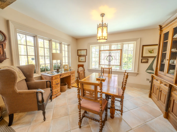 48 Old Searsport Avenue, Belfast, ME 04915-14