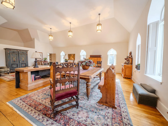 48 Old Searsport Avenue, Belfast, ME 04915-23