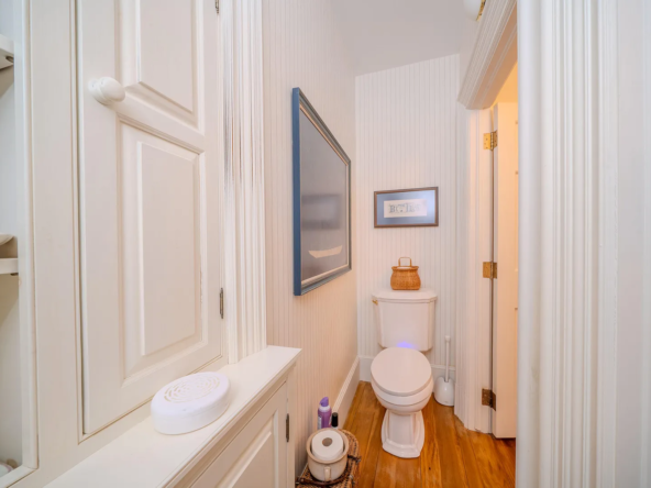 48 Old Searsport Avenue, Belfast, ME 04915-30