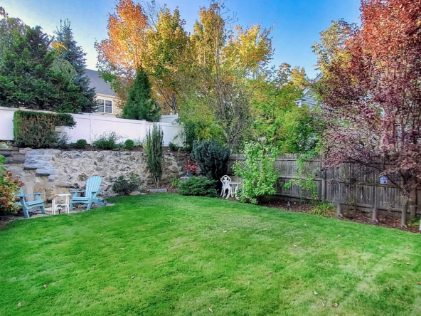 61 W Central St, Natick, MA 01760-37