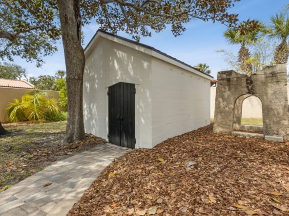 61-web-or-mls-106 Carver St E (44 of 62)
