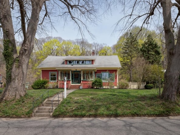 611 High Street, Port Jefferson, NY 11777-1