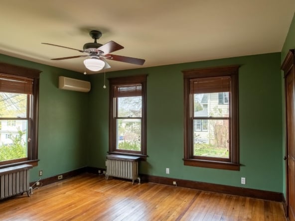 611 High Street, Port Jefferson, NY 11777-13