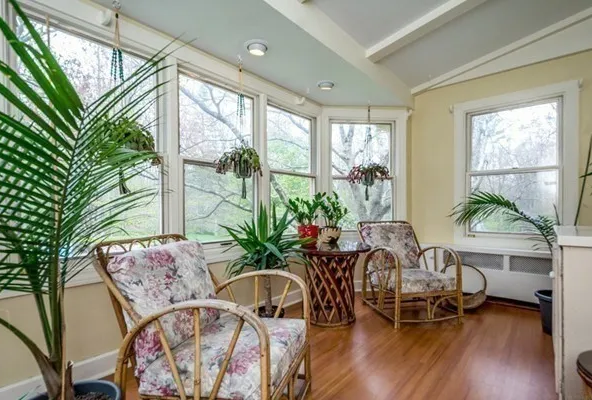 79 New Salem Rd, Petersham, MA 01366-31