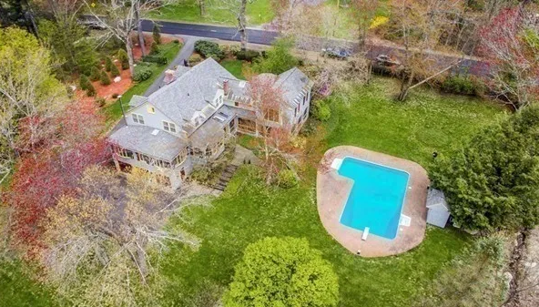 79 New Salem Rd, Petersham, MA 01366-39